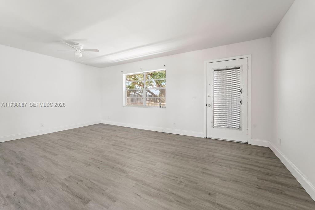 KINGS POINT NORMANDY COND - Residential