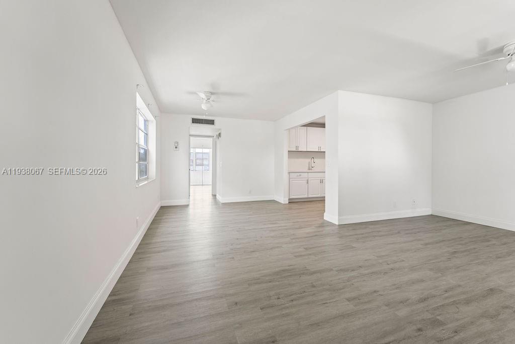 KINGS POINT NORMANDY COND - Residential