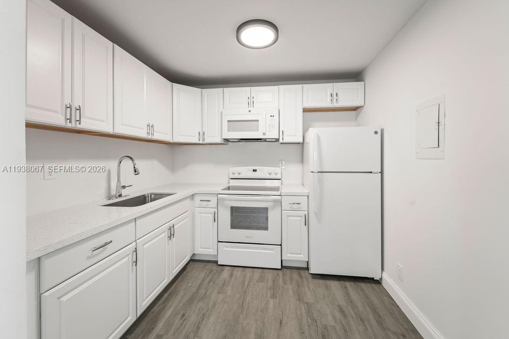 KINGS POINT NORMANDY COND - Residential