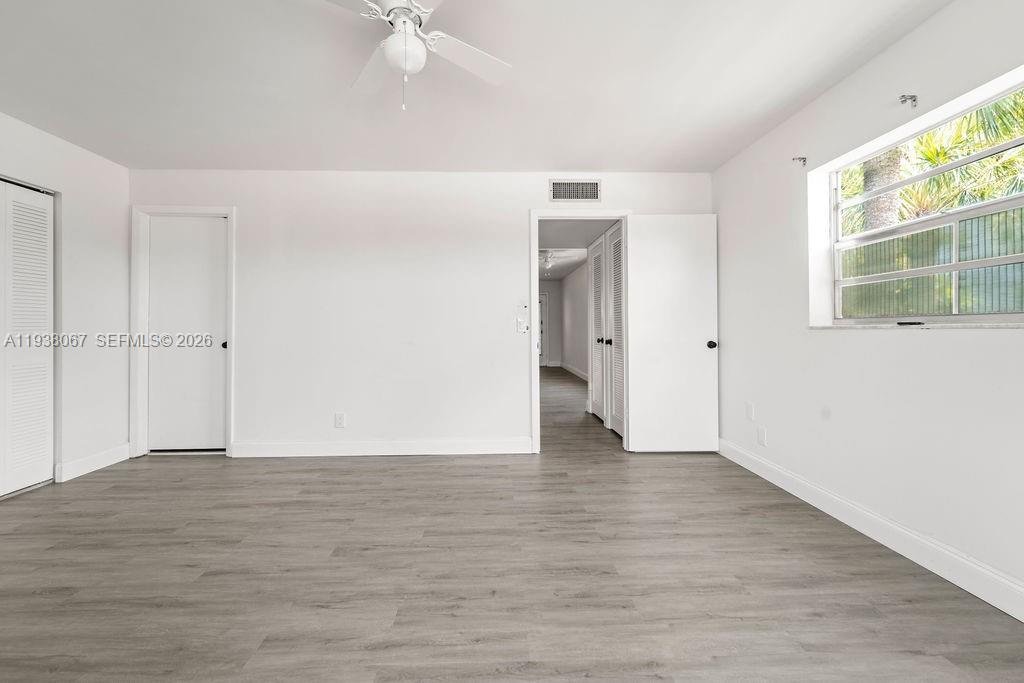 KINGS POINT NORMANDY COND - Residential