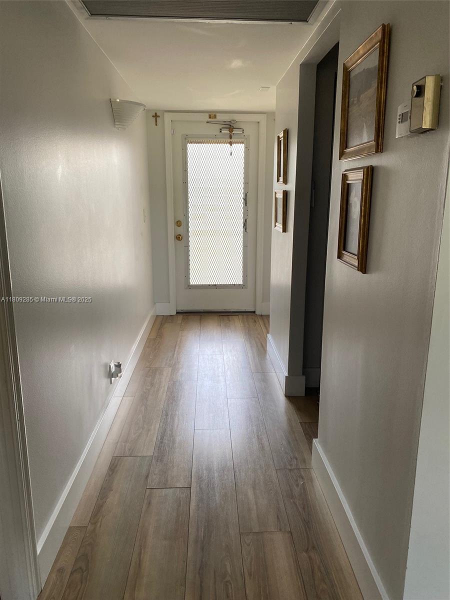 9420 Poinciana Pl 214