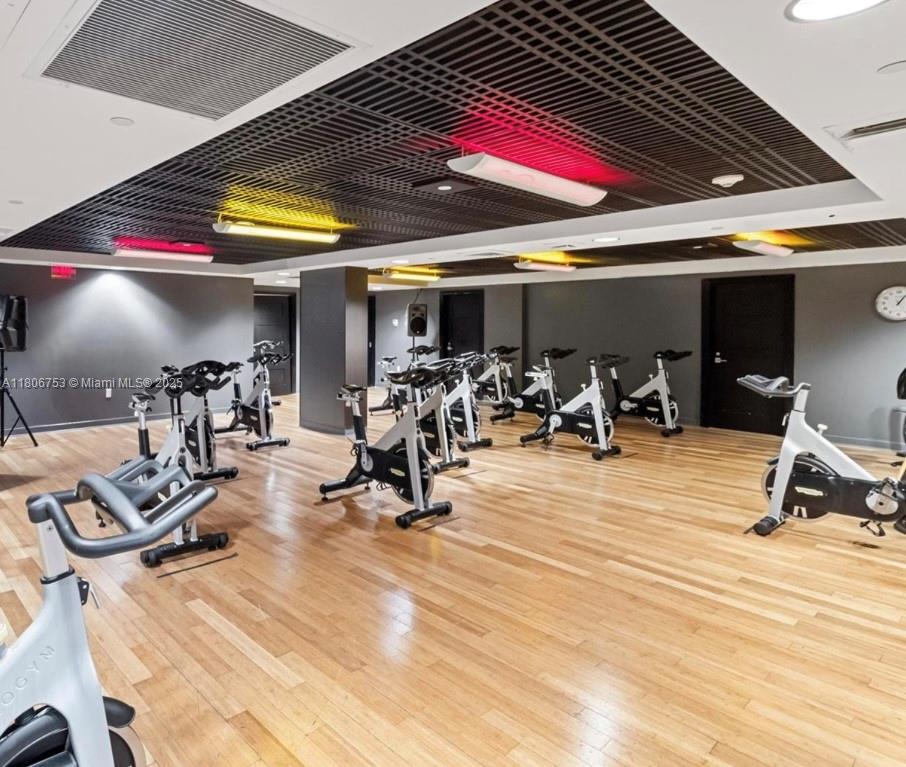 THE PENINSULA II - Residential