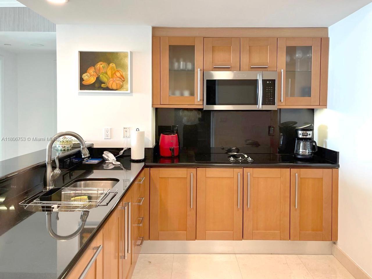 THE PENINSULA II - Residential