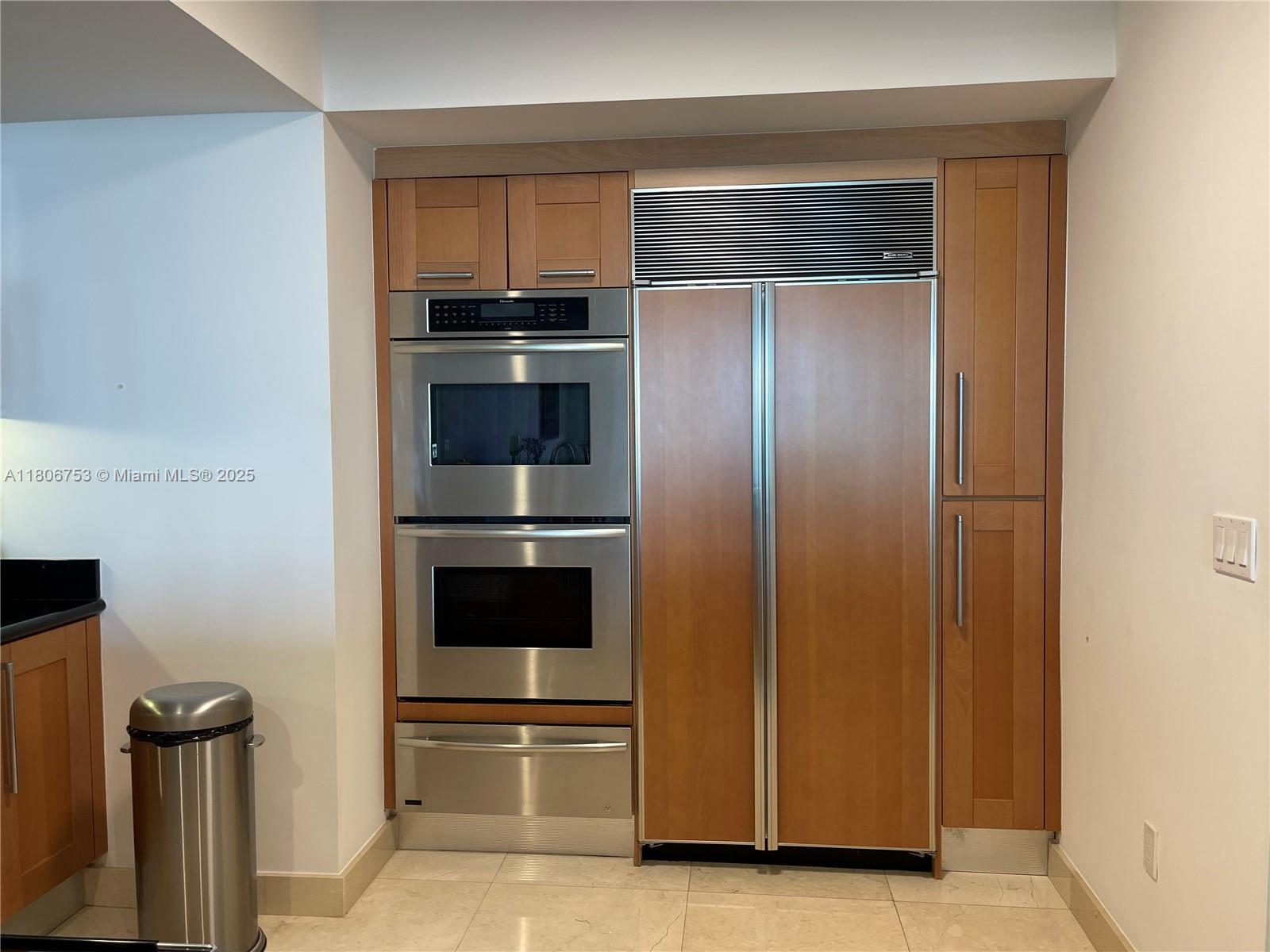 THE PENINSULA II - Residential