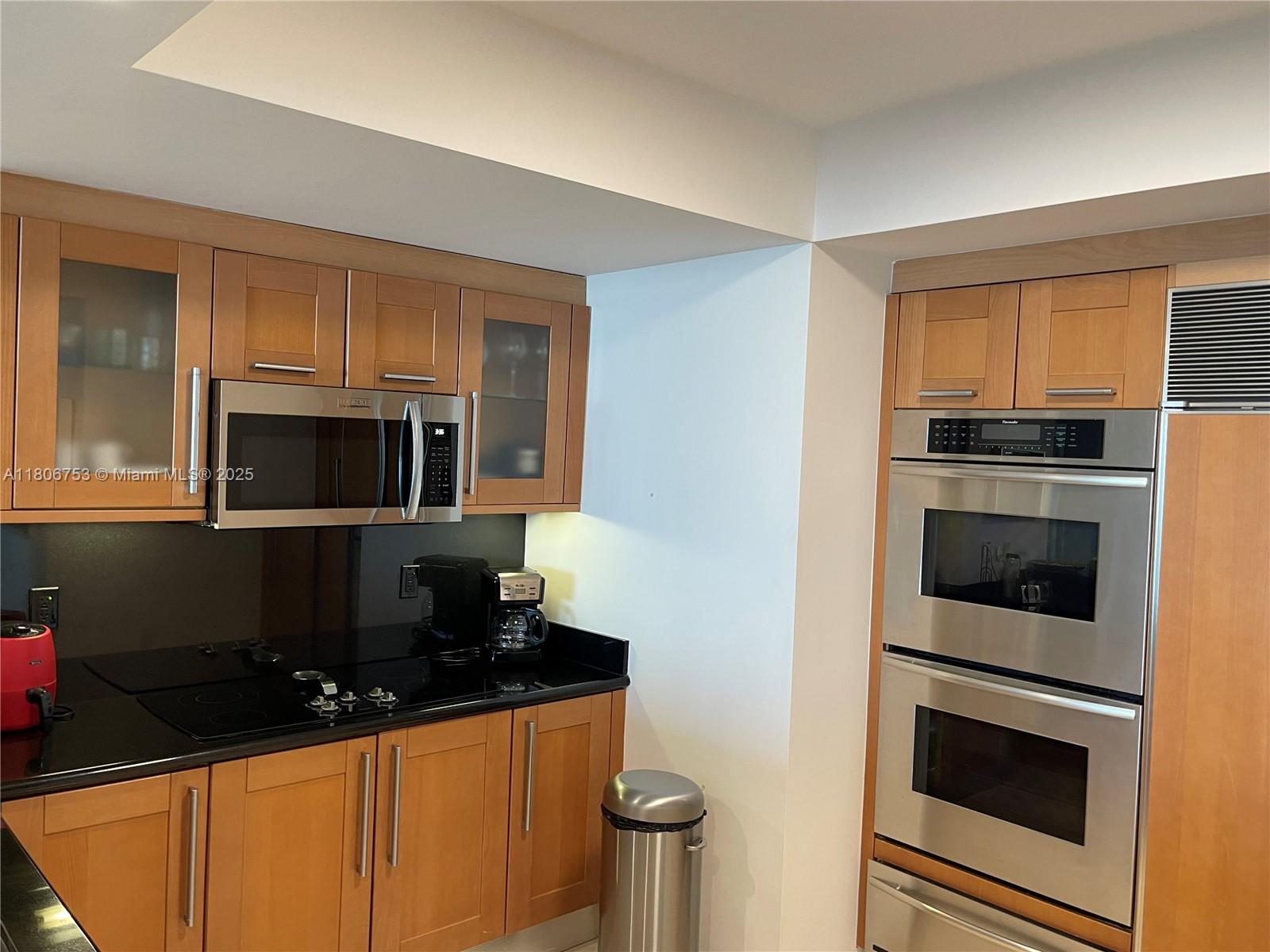 THE PENINSULA II - Residential