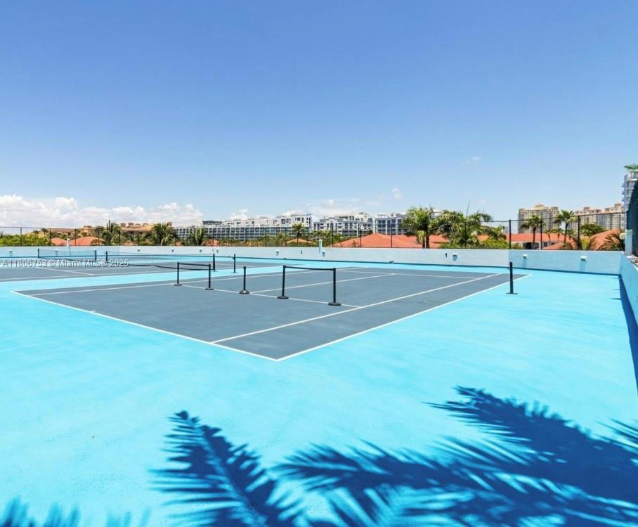 THE PENINSULA II - Residential