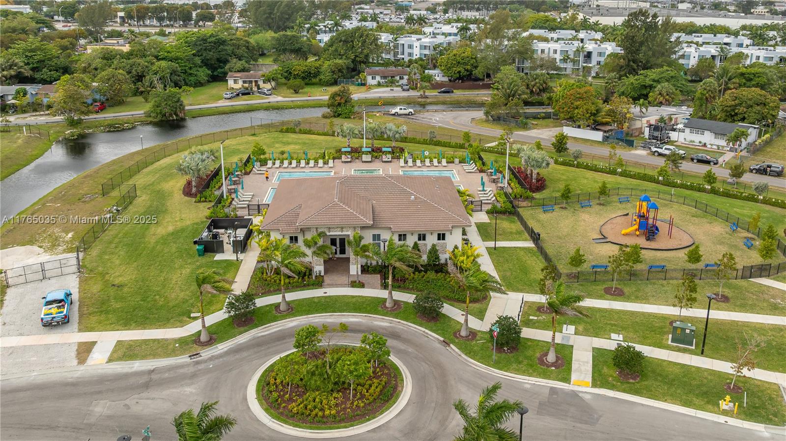 GOLF PARK SEC 1 - Residential