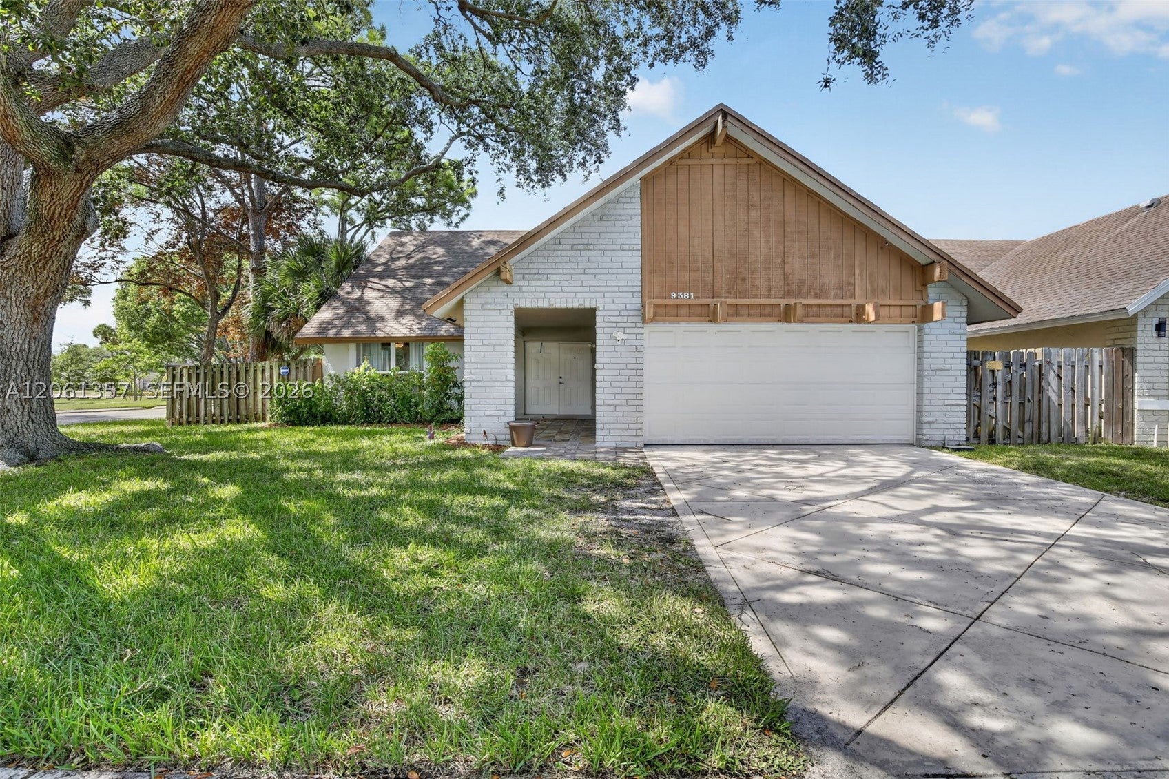 9381 NW 35th Pl