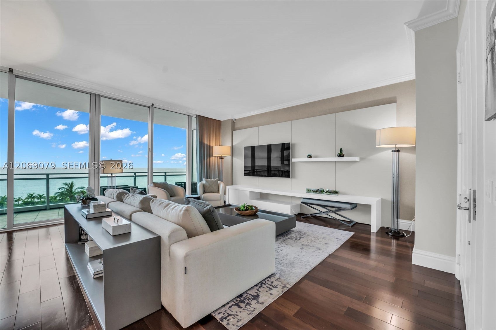 10295 Collins Ave 402