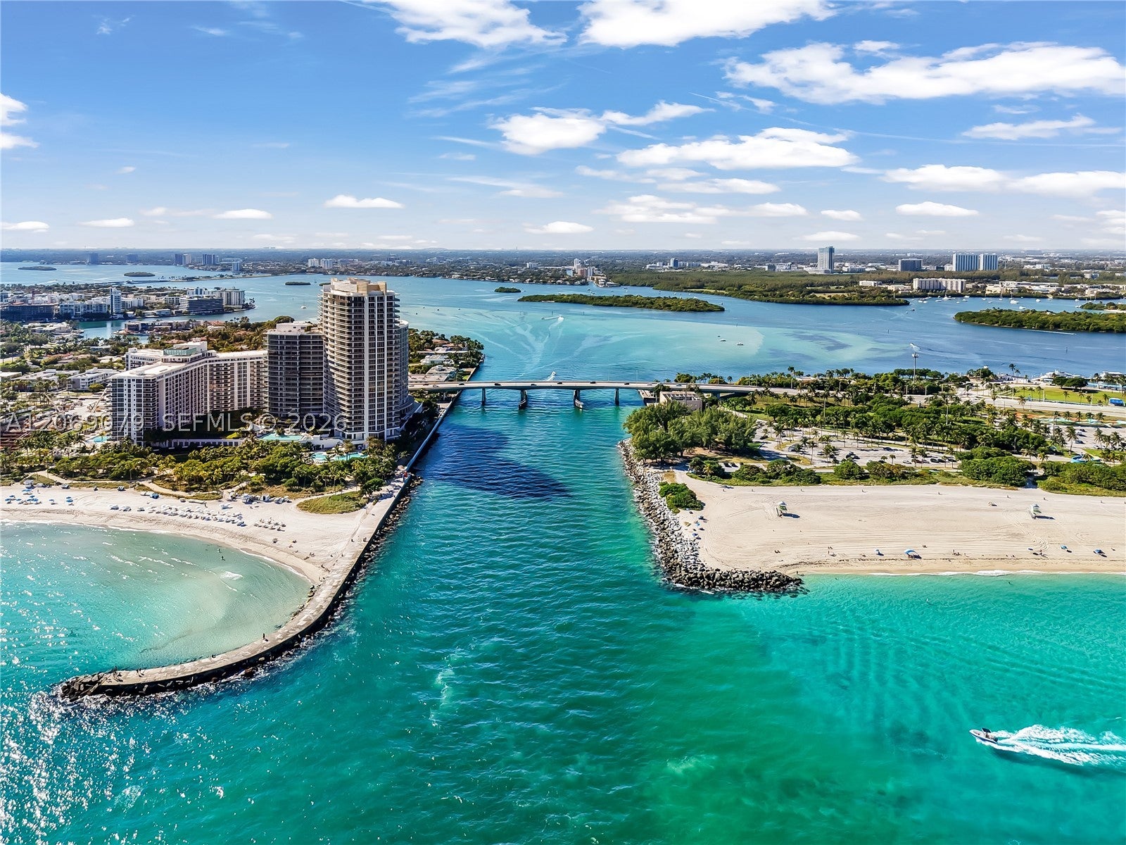 10295 Collins Ave 402