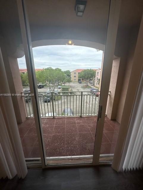THE COURTS AT DORAL ISLES - Residential Lease