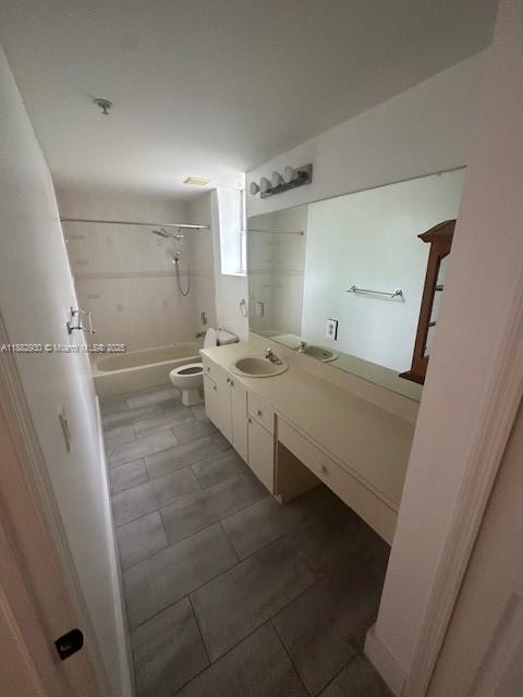 THE COURTS AT DORAL ISLES - Residential Lease