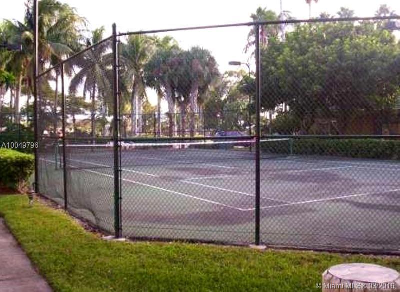 Windward Lakes Condo - Residential Lease