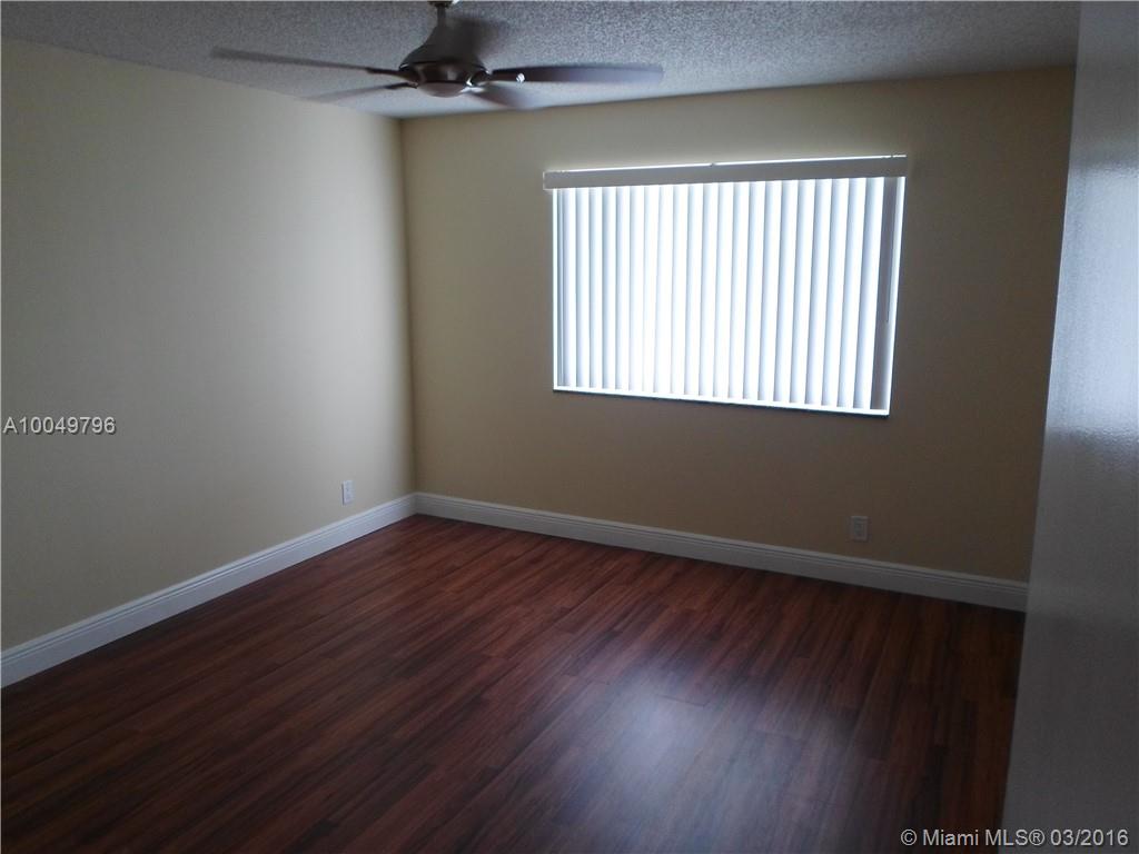 Windward Lakes Condo - Residential Lease