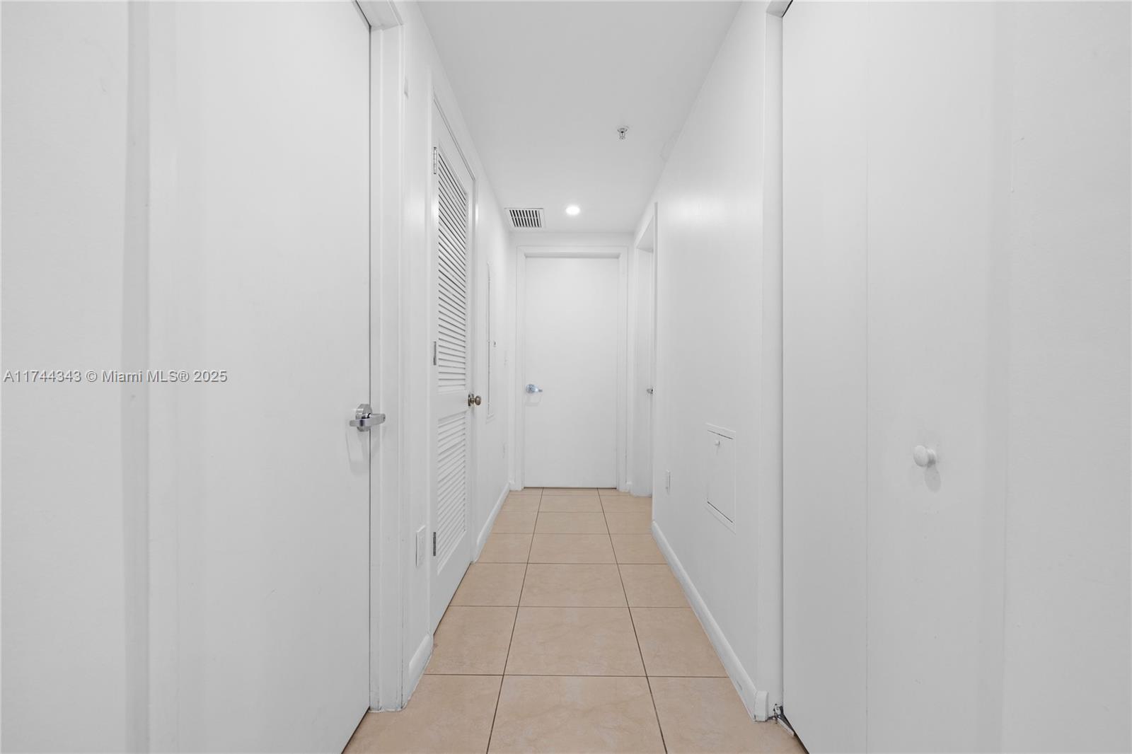 MIDBLOCK MIAMI CONDO - Residential
