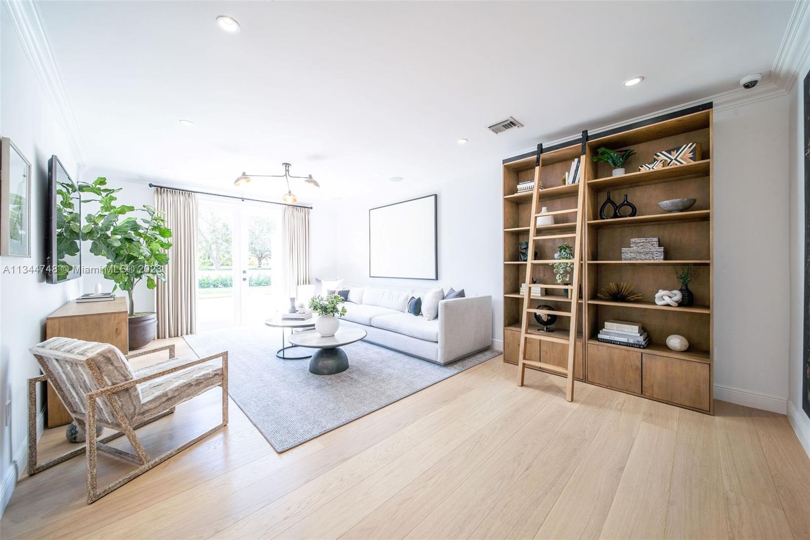 KILLIAN ACRES - Residential