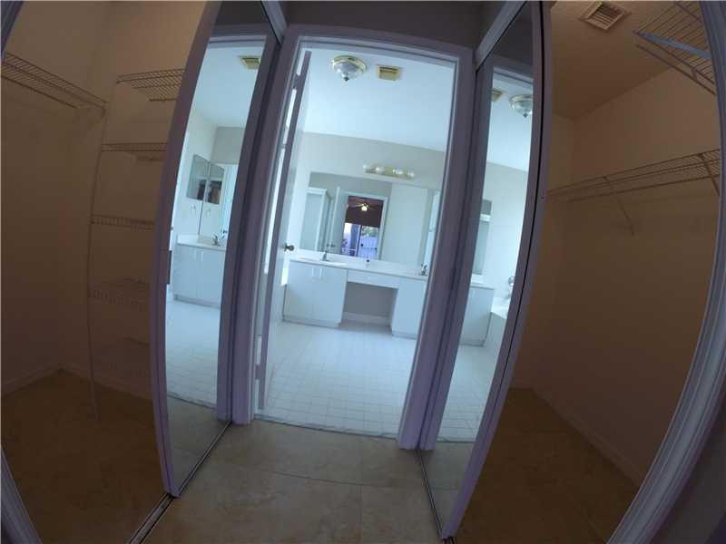 SILVER LAKES AT PEMBROKE - Residential Lease