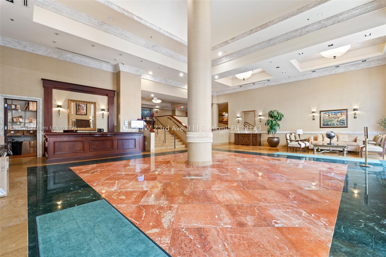 COLONNADE AT DADELAND SW - Residential