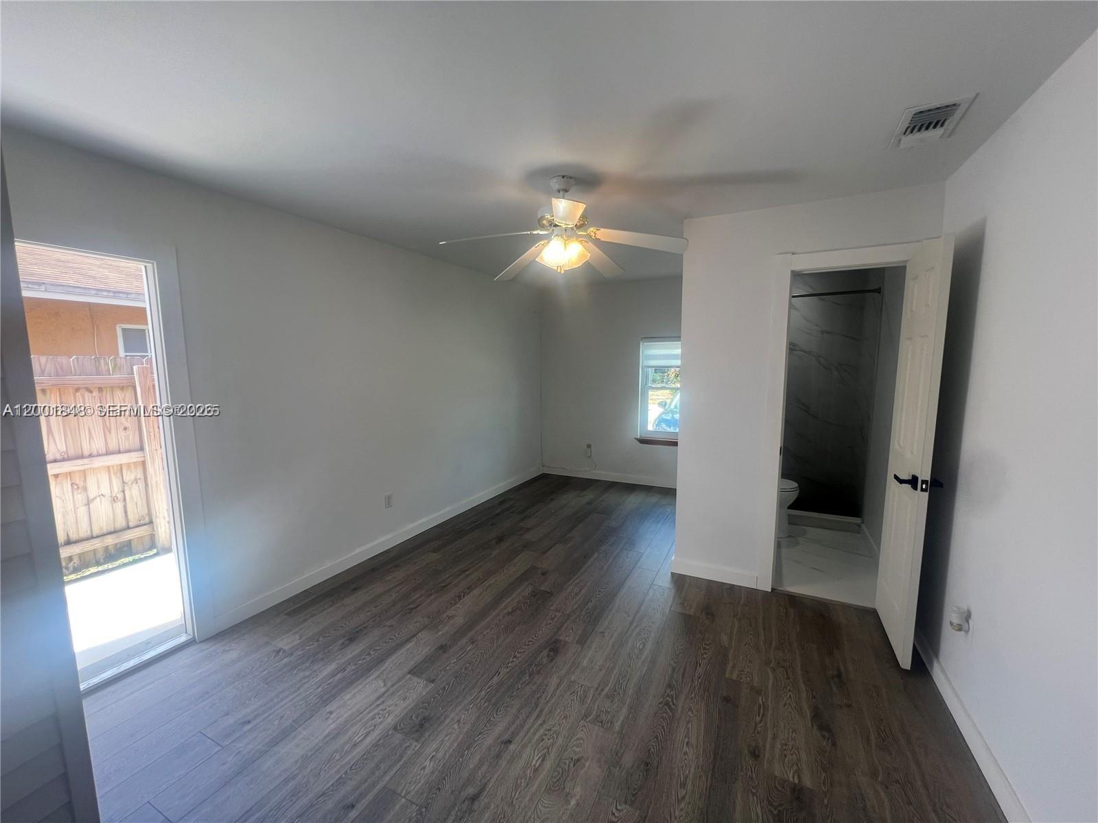 PINE LAKE SEC TWO - Residential Lease