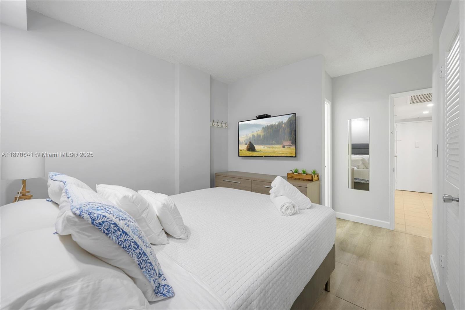 OCEAN RESERVE CONDO - Residential Lease