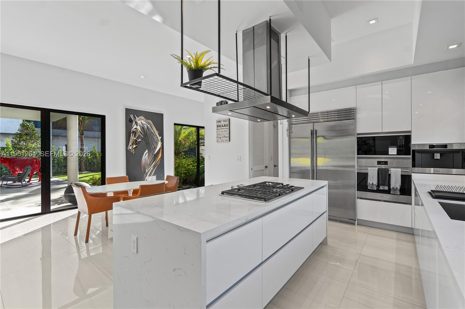 WESTON ESTATES - Residential