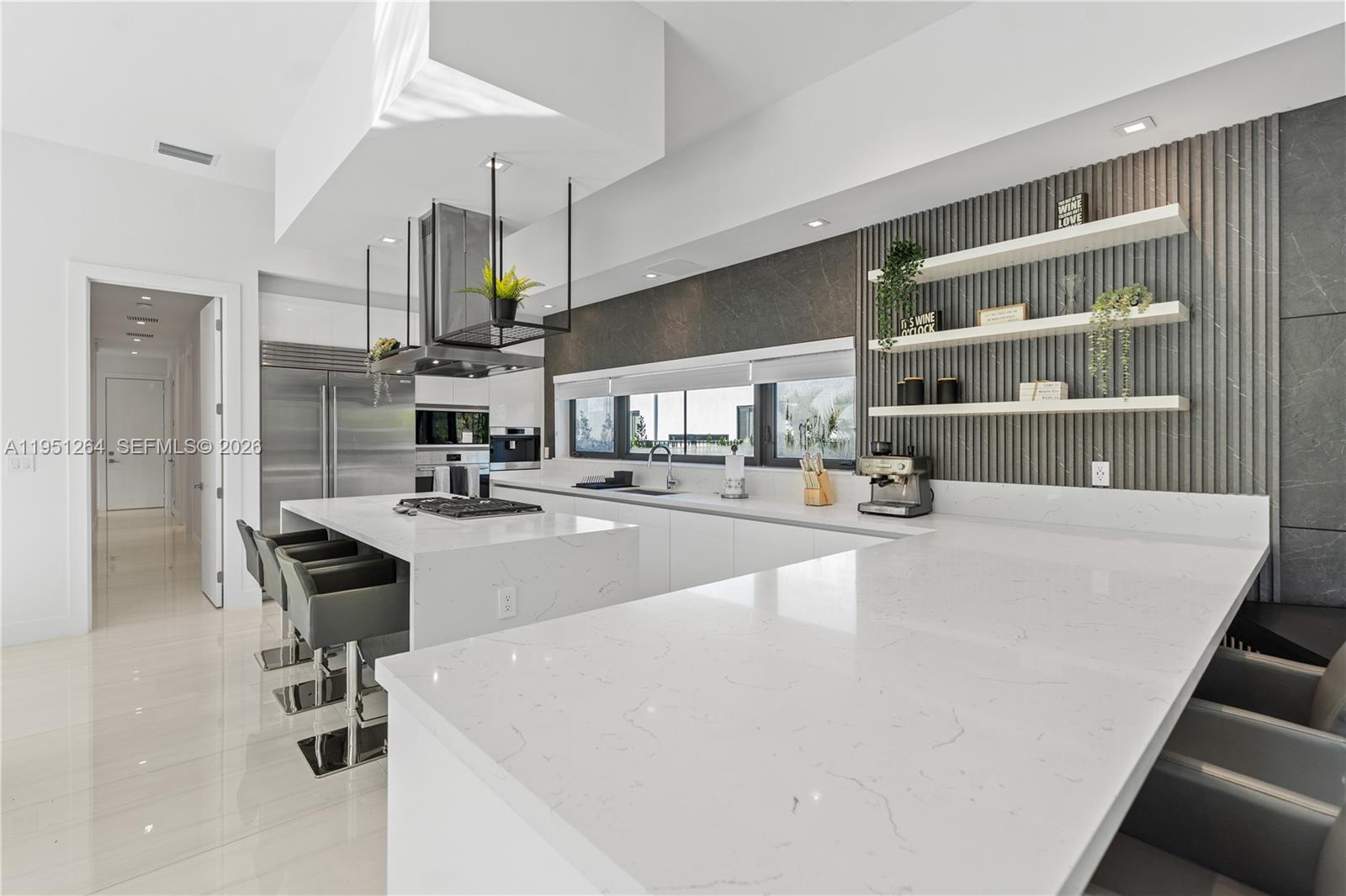 WESTON ESTATES - Residential