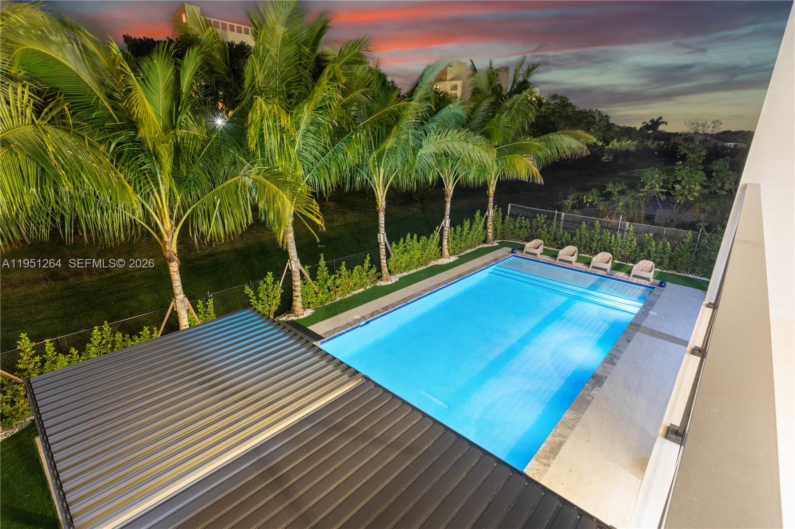 WESTON ESTATES - Residential