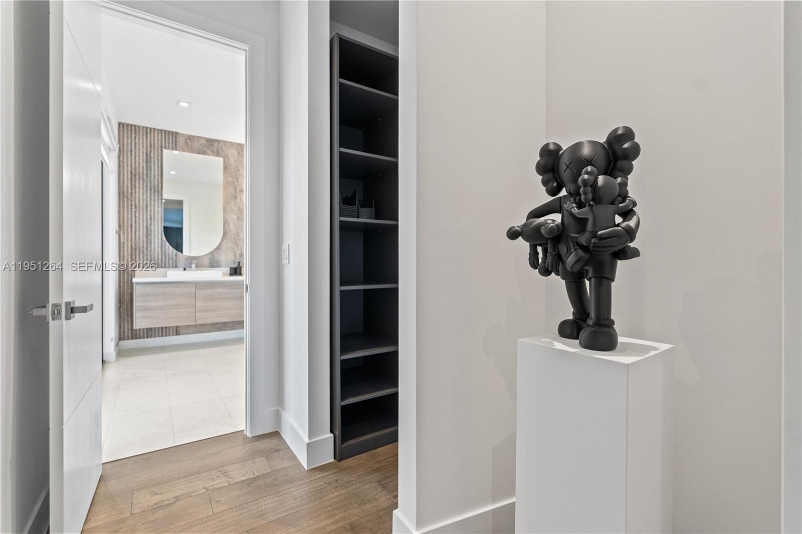 WESTON ESTATES - Residential