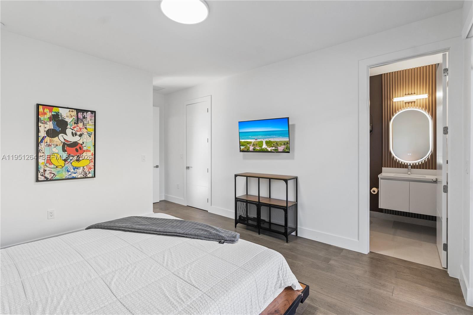 WESTON ESTATES - Residential