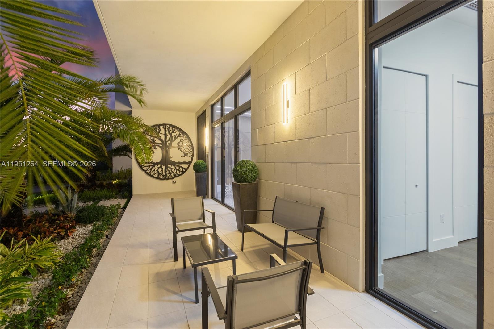 WESTON ESTATES - Residential