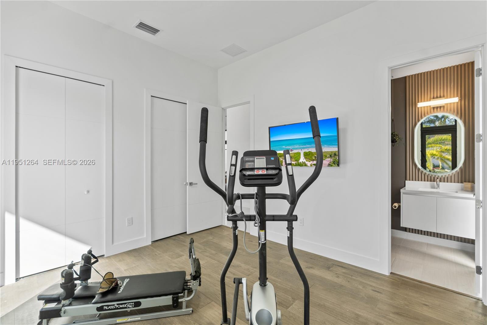 WESTON ESTATES - Residential