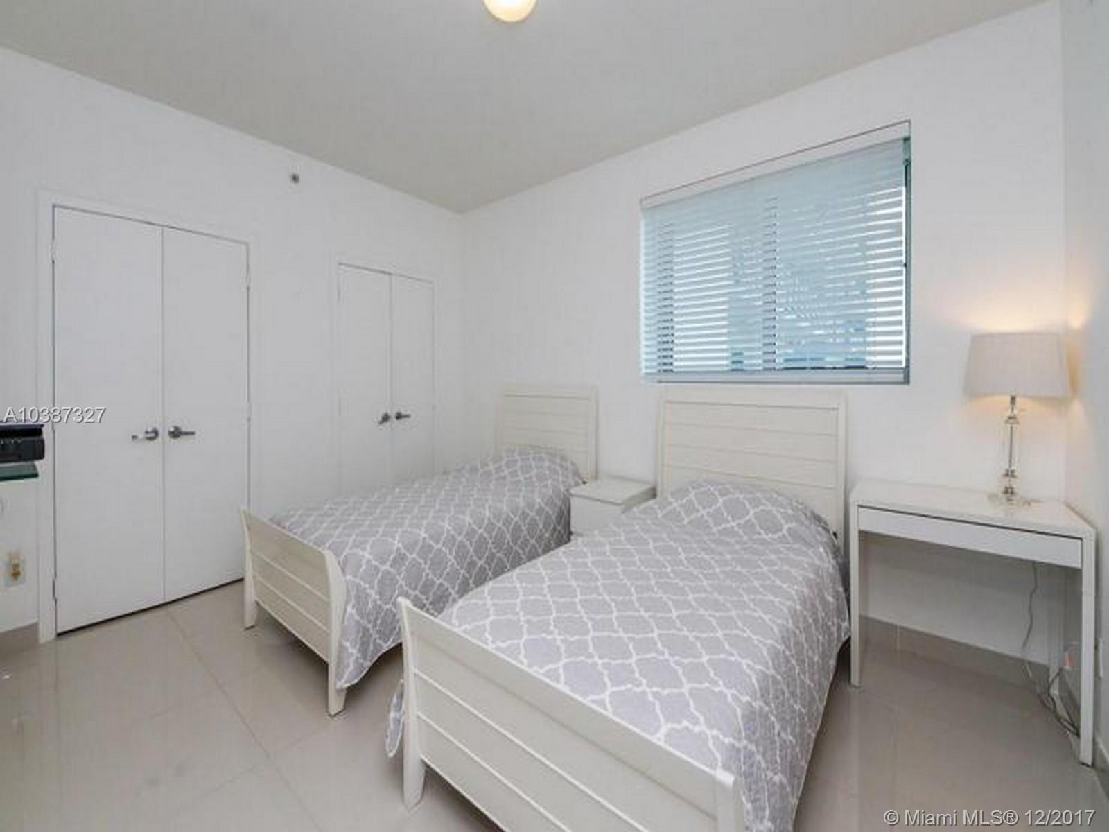 MARINABLUE CONDO - Residential