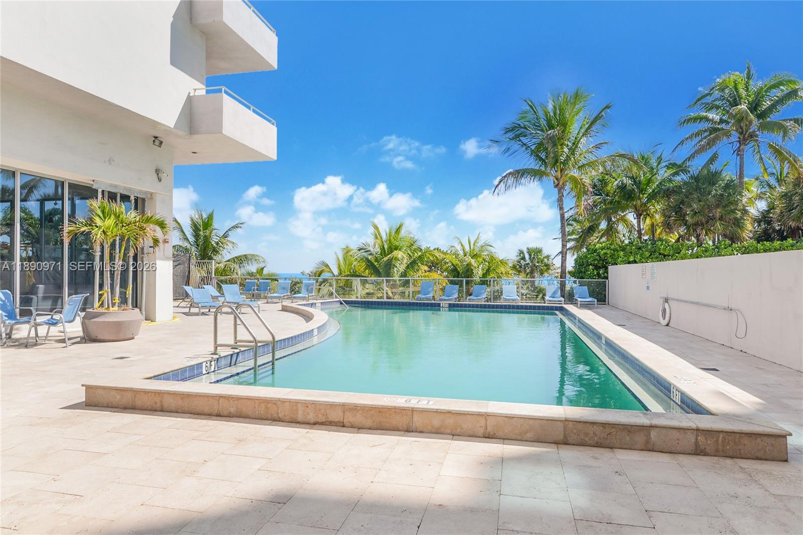 FOUR WINDS CONDO - Residential