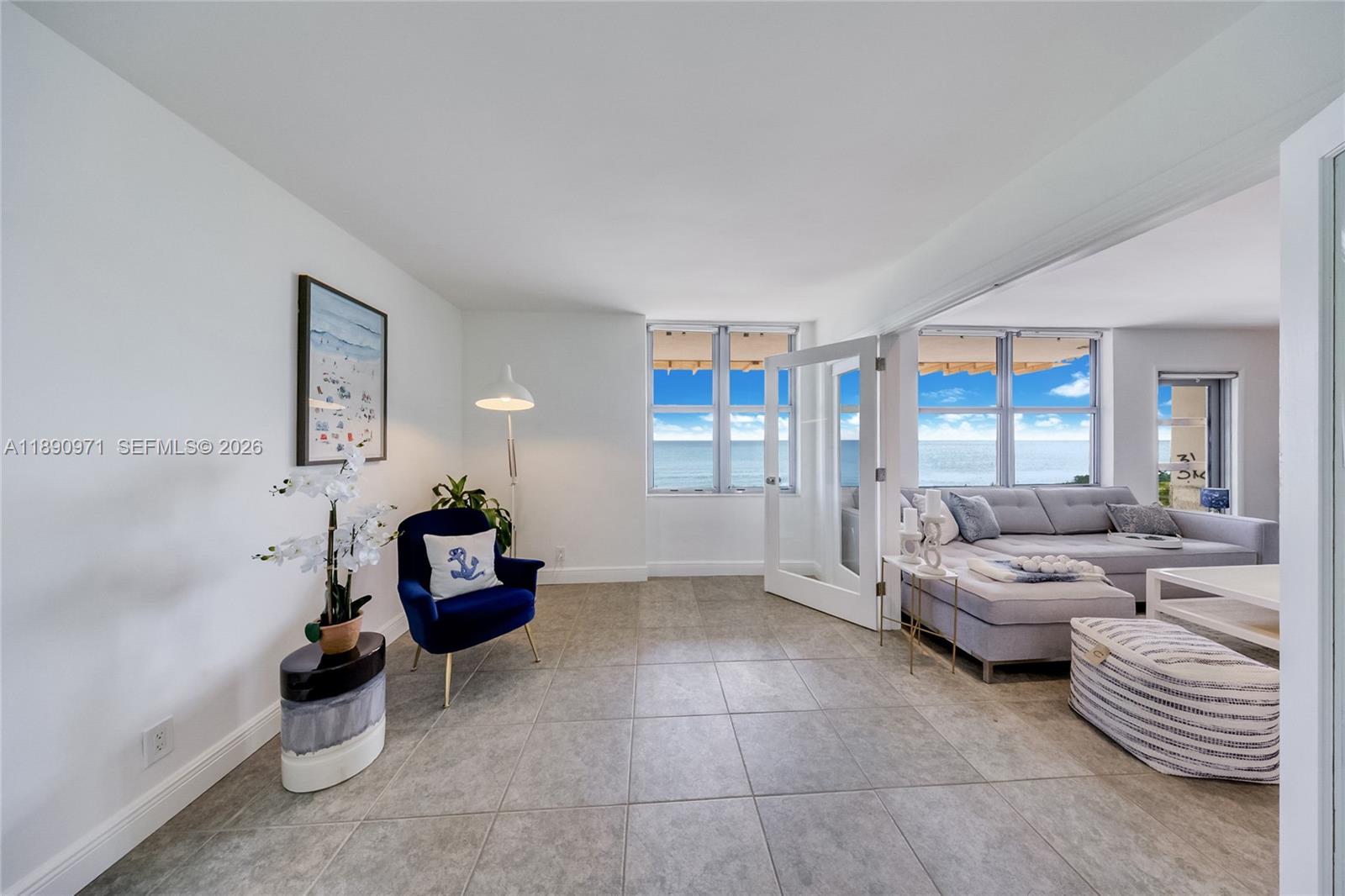 FOUR WINDS CONDO - Residential