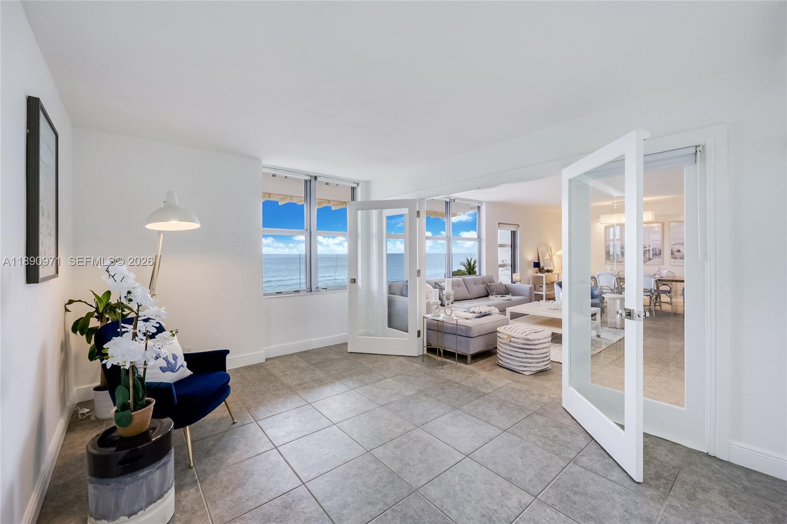 FOUR WINDS CONDO - Residential