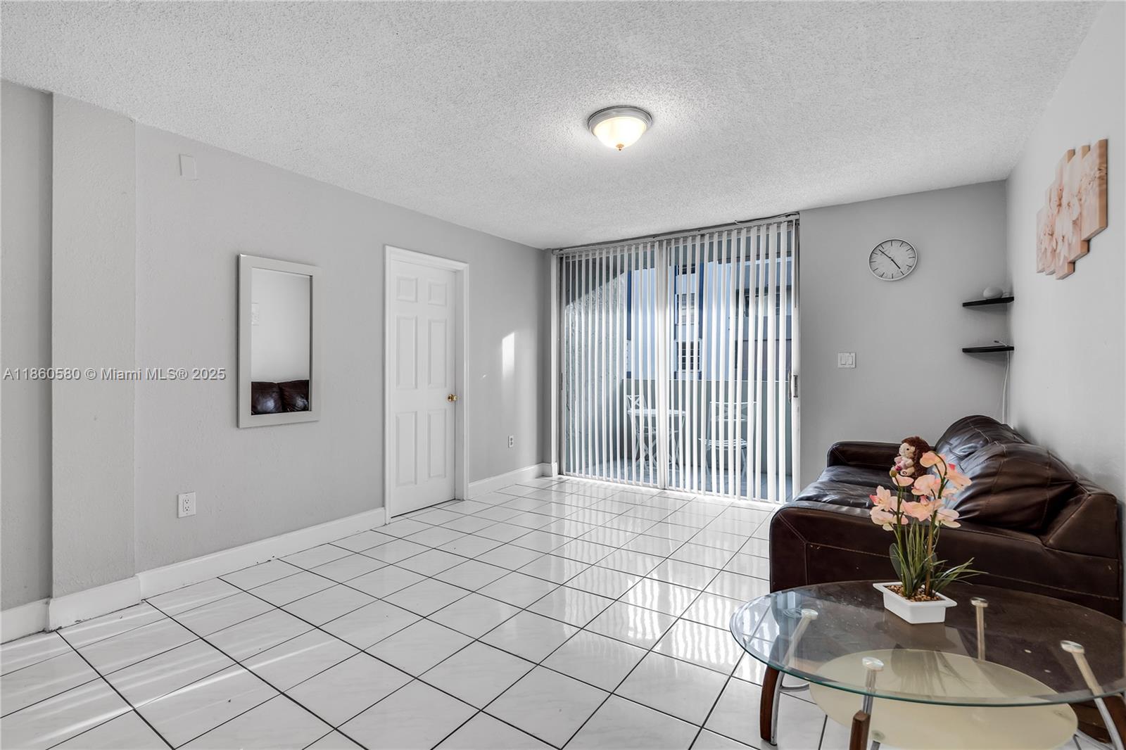 SAMARI LAKE EAST CONDO - Residential