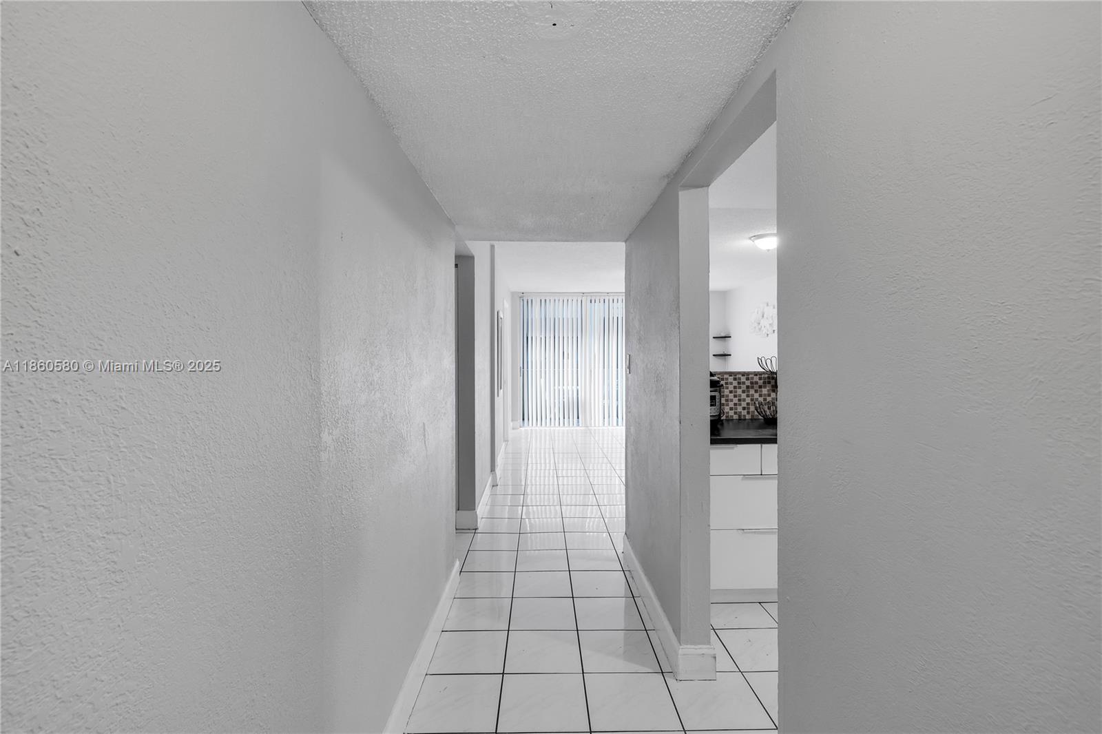 SAMARI LAKE EAST CONDO - Residential