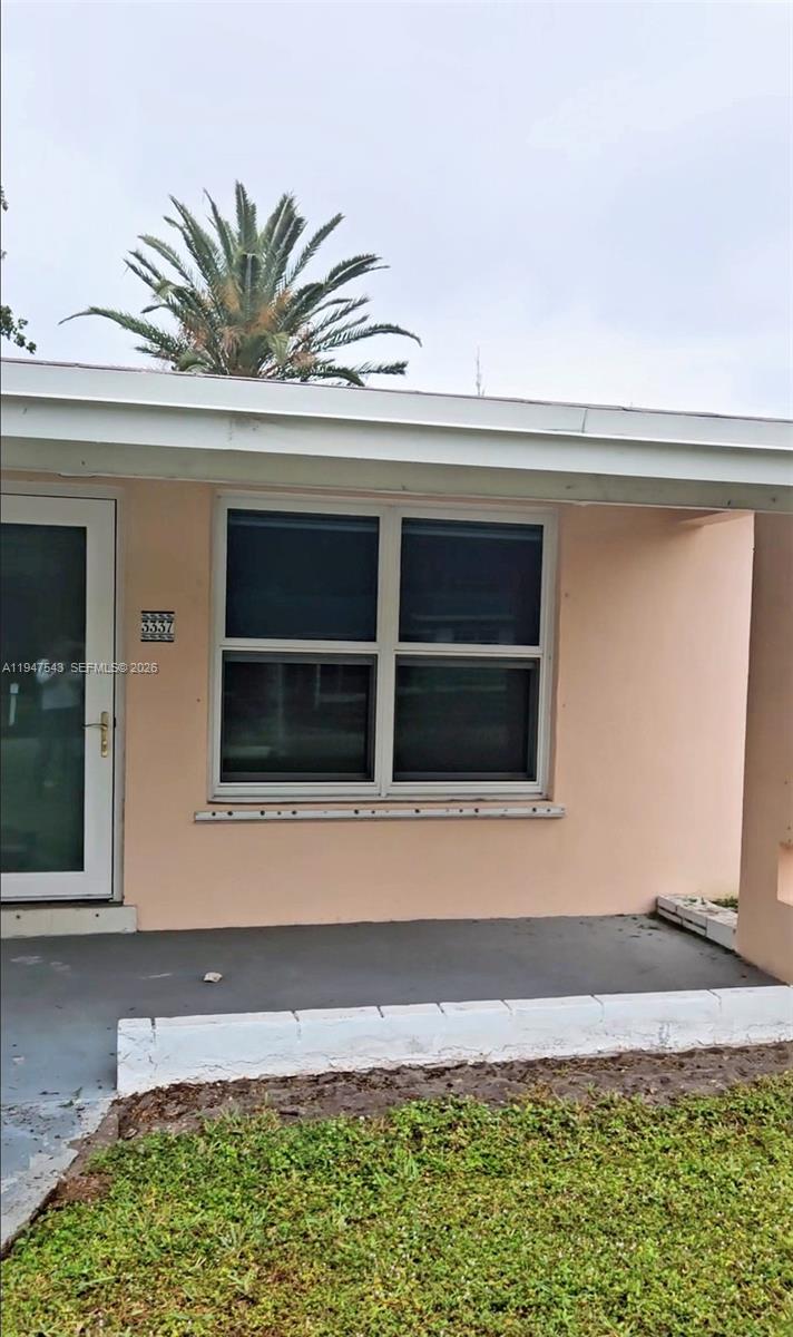 AVON ISLES - Residential