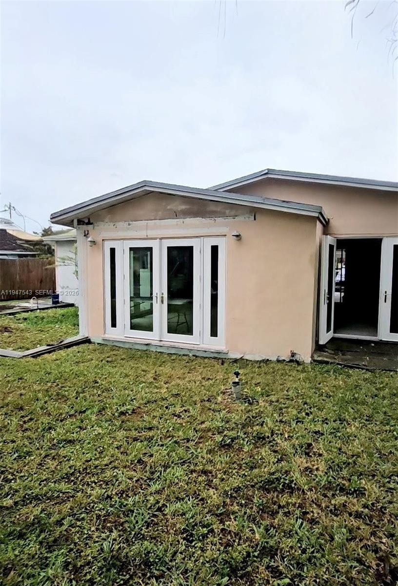 AVON ISLES - Residential