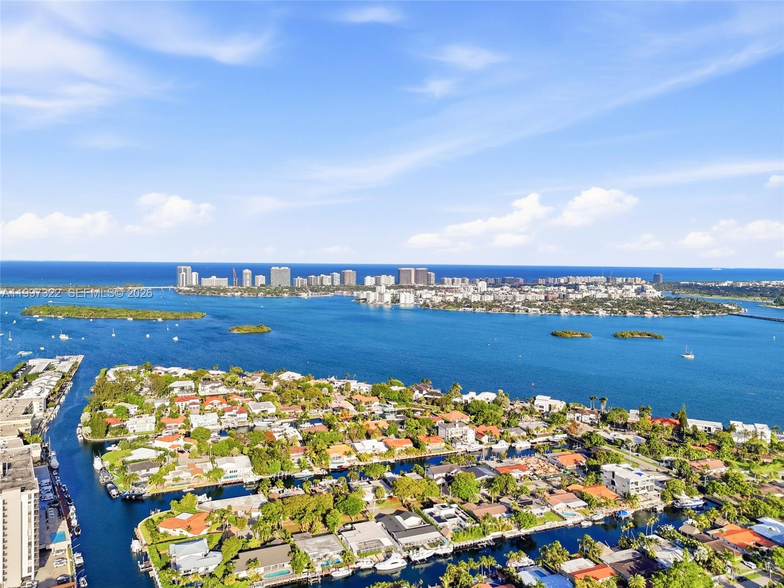 THE PALMS CONDO - Residential