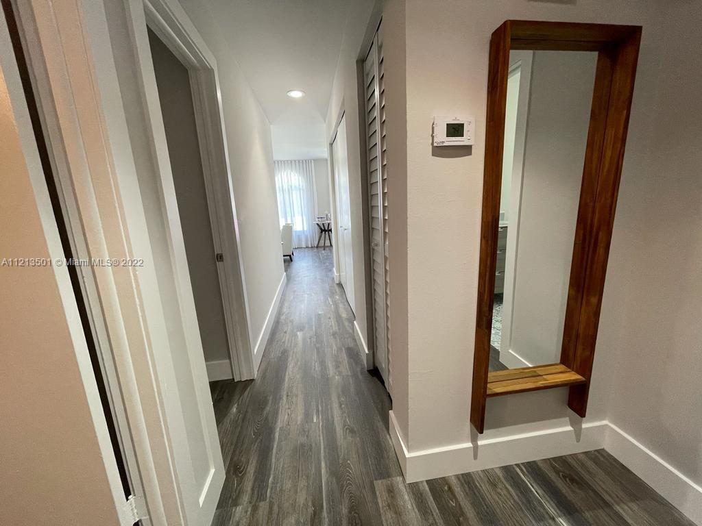 AMND MIAMI SUBURBAN ACRES - Residential Lease