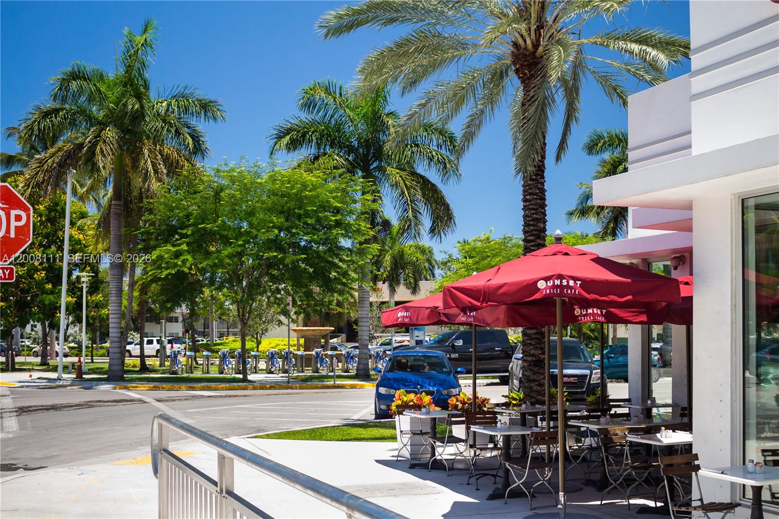 SUNSET HARBOUR SOUTH COND - Residential