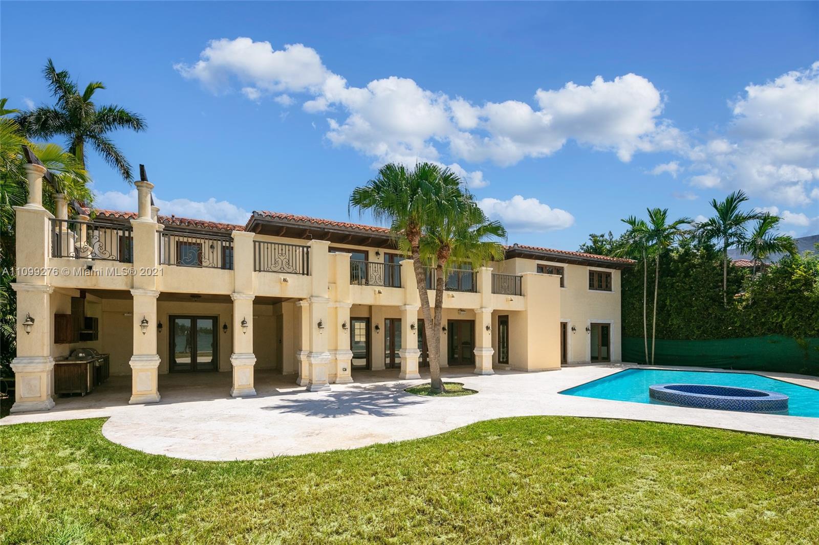 LA GORCE GOLF SUB - Residential
