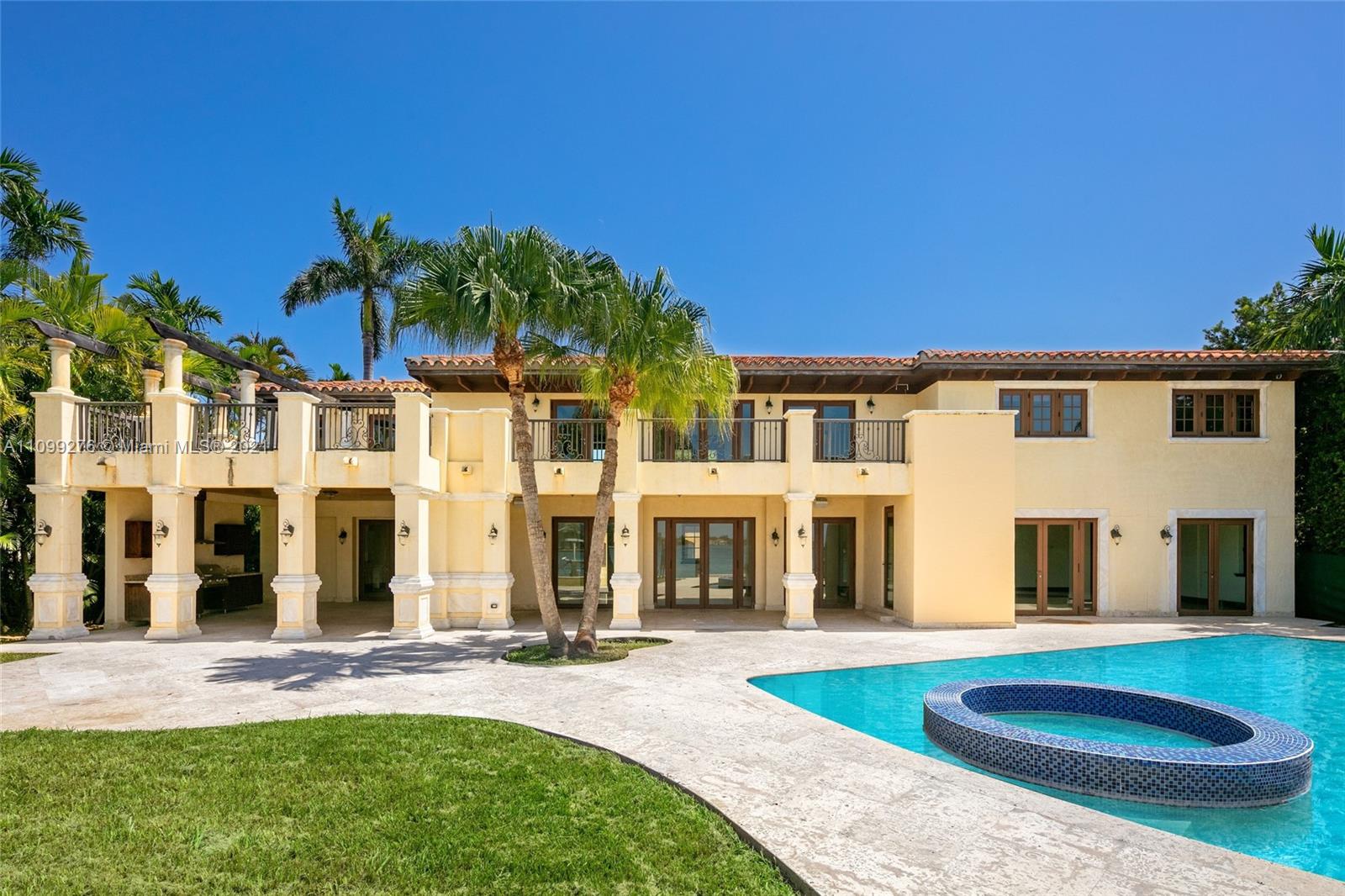 LA GORCE GOLF SUB - Residential