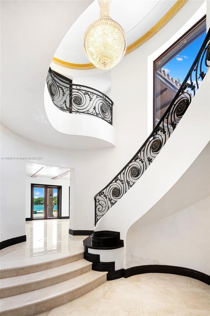 LA GORCE GOLF SUB - Residential