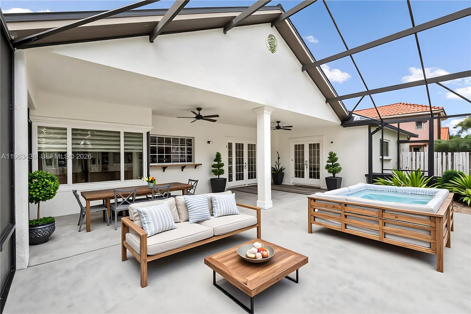 ROYAL PALM NORTH 1ST ADDN - Residential