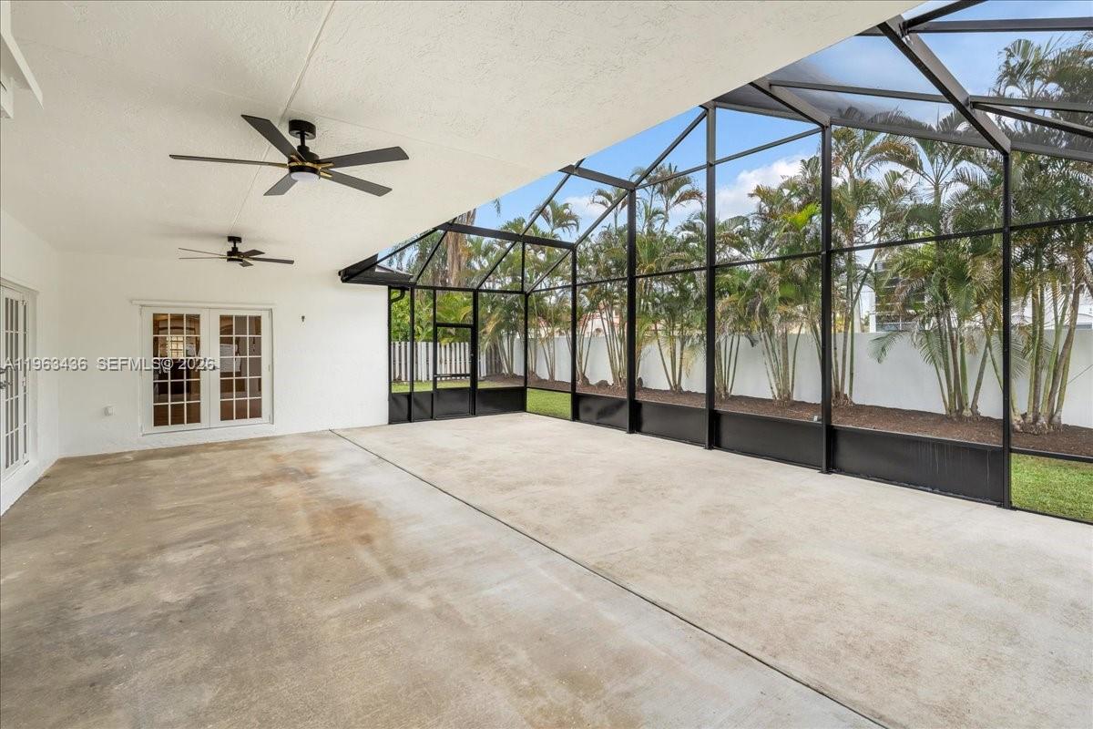 ROYAL PALM NORTH 1ST ADDN - Residential