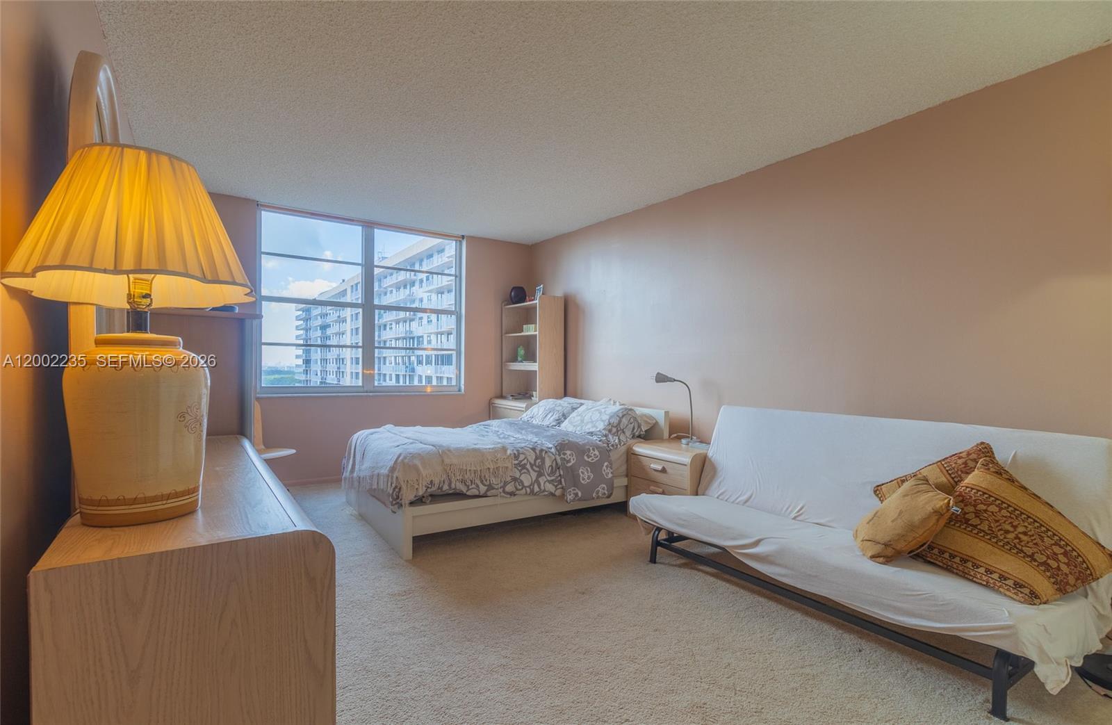 WINSTON TOWERS 500 CONDO - Residential