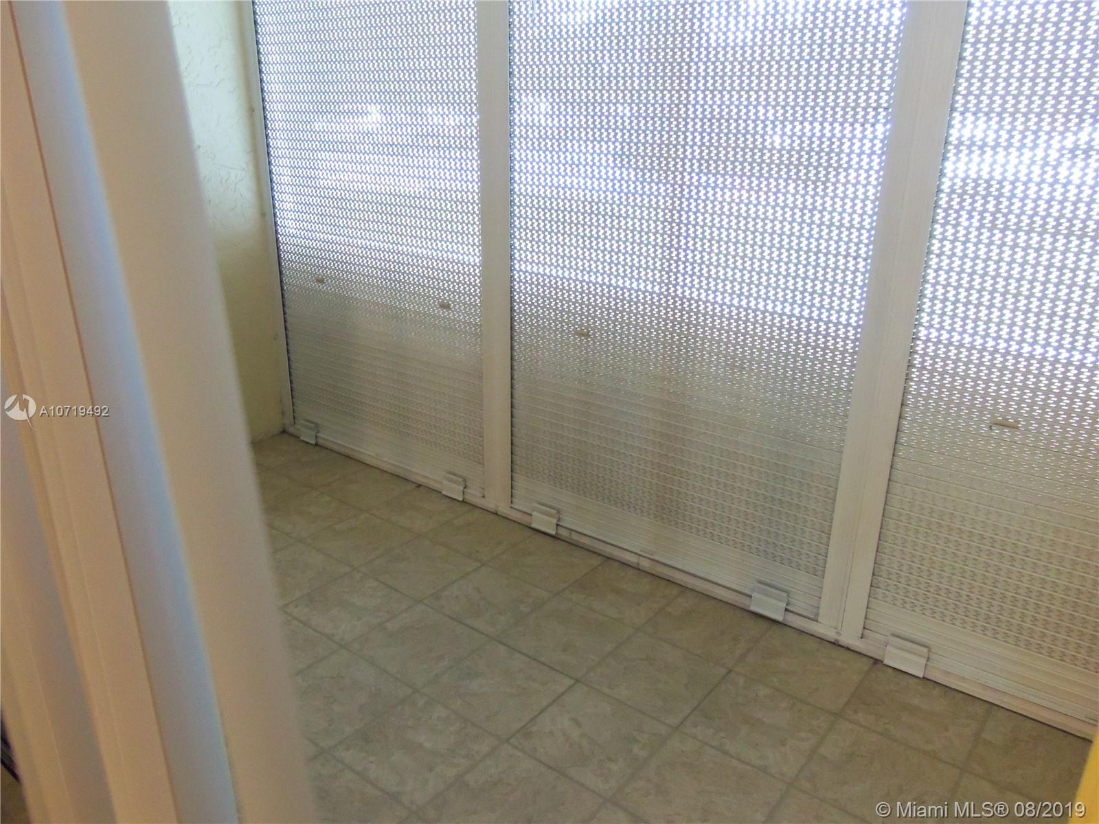 COURTYARDS OF BROWARD CON - Residential Lease