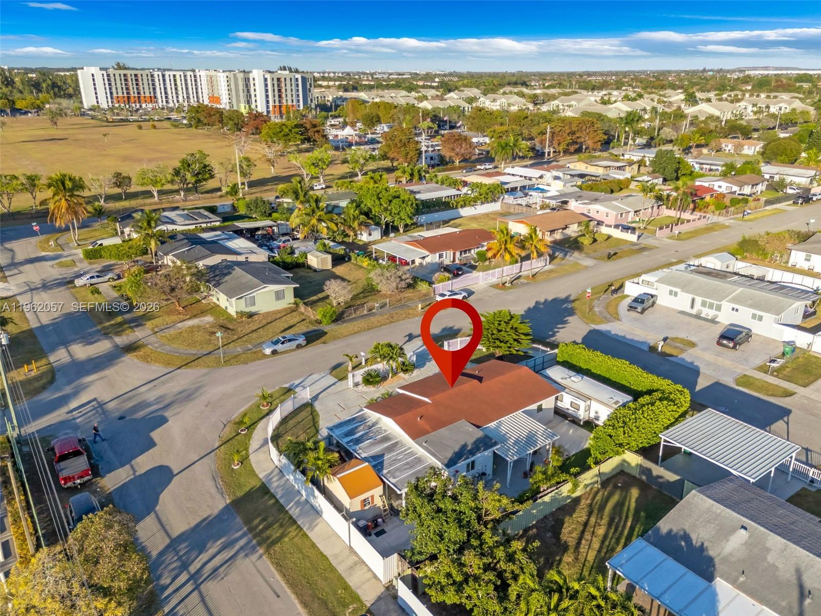 LEE BELL HOMES - Residential